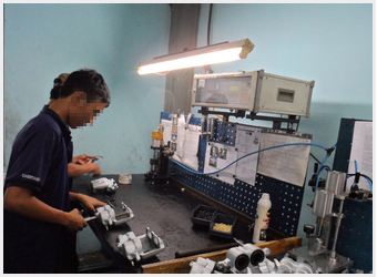 組み立てライン1